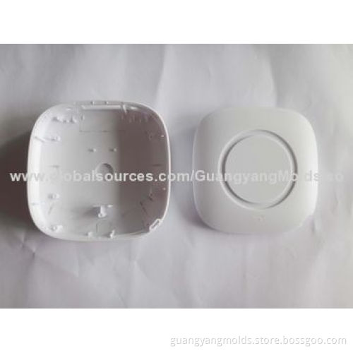 Injection Molds for Power Bank Case, Can Accept Customized and Design with a Short Delivery Time